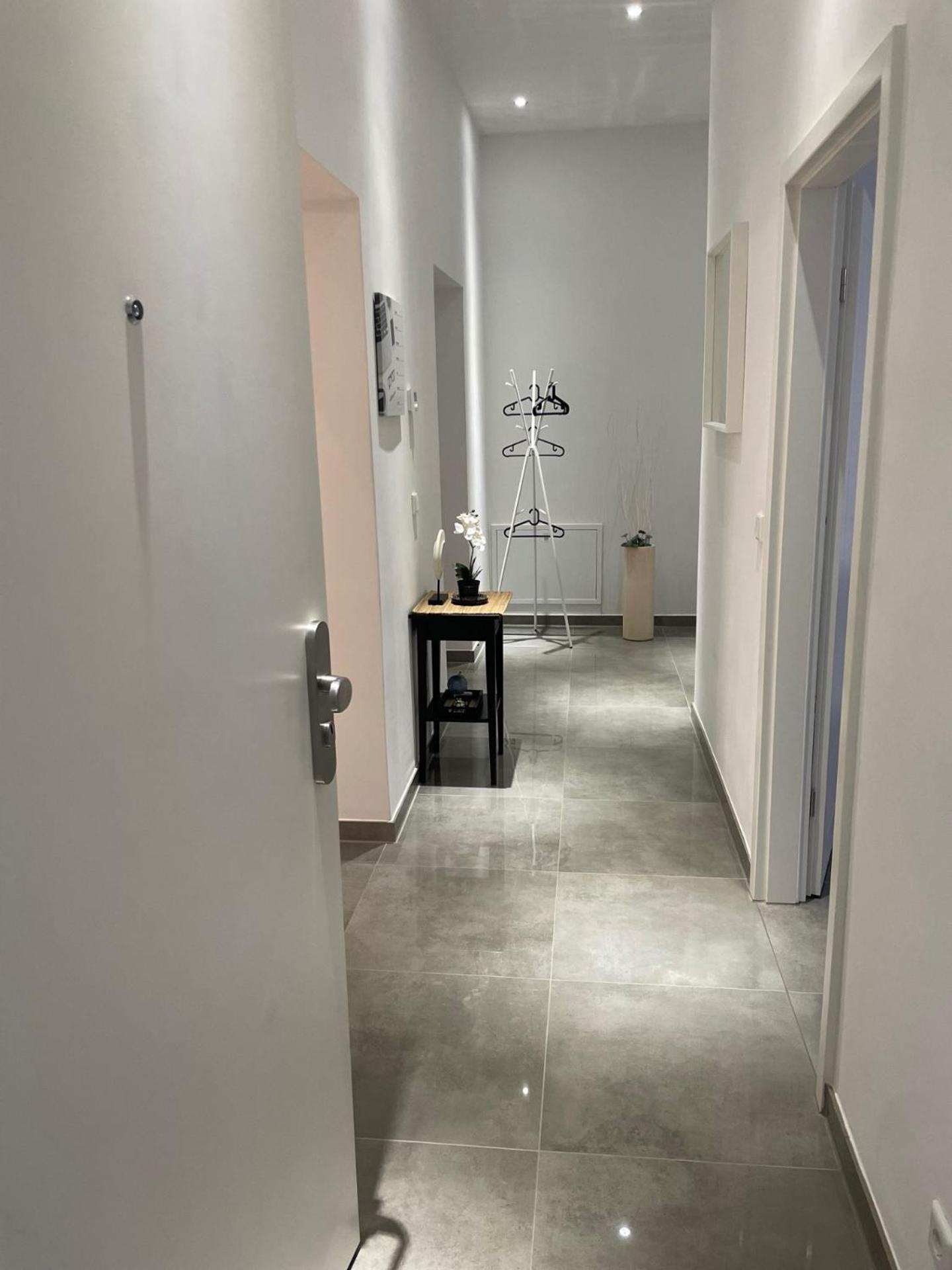Perfekt Fuer Geschaeftsreisende Komfort Eleganz Und Erstklassiges Wlan In Zentraler Lage Wuppertal Extérieur photo